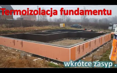 Styrodur do fundamentu: Jaki klej wybrać? Uniknij błędów!