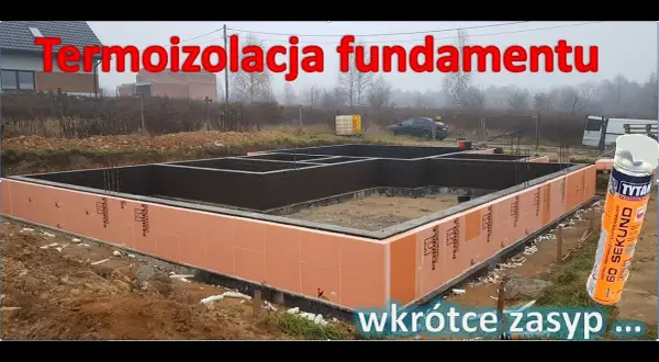 Styrodur do fundamentu: Jaki klej wybrać? Uniknij błędów!