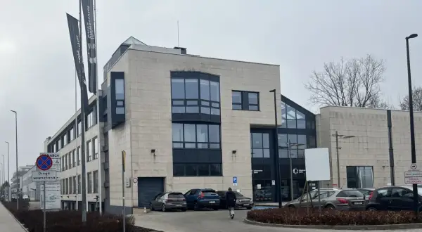 Impregnacja starego domu drewnianego: Kompleksowy poradnik Kingi Mazur